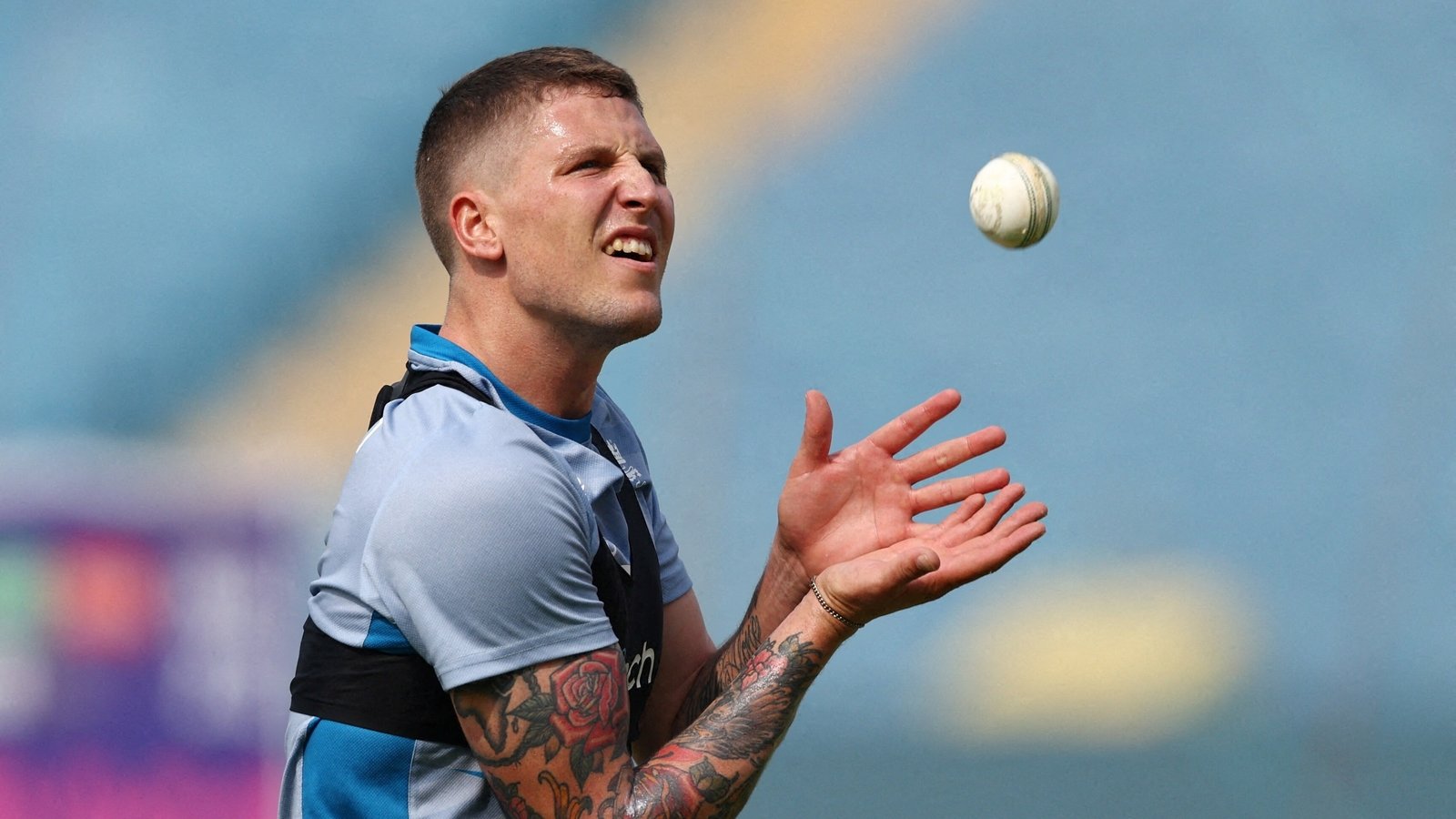 Brydon Carse Net Worth 2025 जानें इंग्लैंड के emerging fast bowler की कमाई और करियर