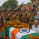 शहीद मुक़ेश कुमार को CRPF और पुलिस ने दी श्रद्धांजलि—गाँव में गूंजा “अमर रहे…