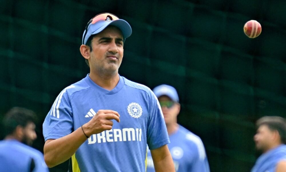 गौतम गंभीर के दौर में क्यों फिसल रही है टीम इंडिया की टेस्ट गाड़ी और BCCI से कौन पूछेगा असली सवाल