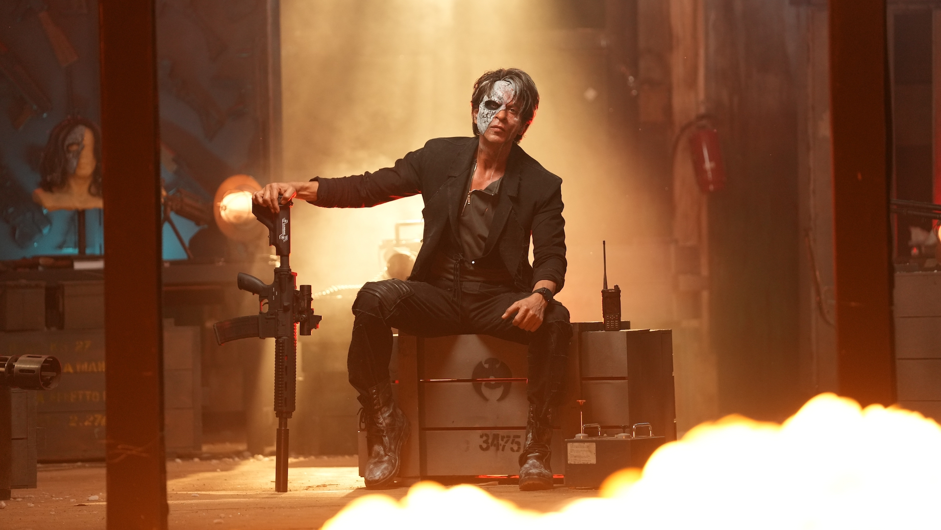 Aryan Khan Case: Girija Oak Reveals Shah Rukh Khan’s Calm on Jawan Set | Dainik Diary