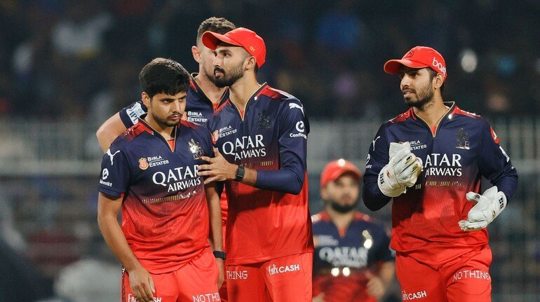 RCB और RR के बाद अब KKR पर भी नजर? क्या Shah Rukh Khan की टीम बिकने की तैयारी में है 32 KKR Stake Sale: क्या शाहरुख खान की KKR बिकने वाली है? IPL 2026 से पहले बड़ा संकेत