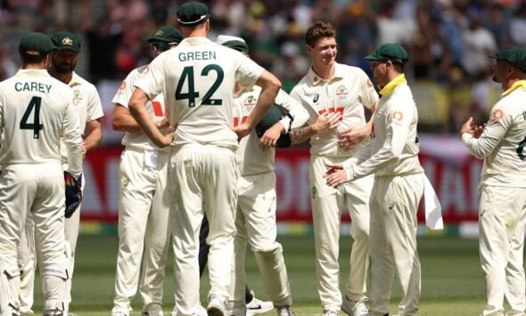 Ashes 2025: गाबा टेस्ट में इंग्लैंड की जोरदार रात की वापसी—लेकिन बढ़त ऑस्ट्रेलिया के पास