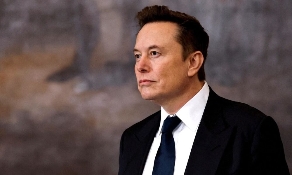 “टेक्सास में गुप्त समिट: Elon Musk ने अंधेरे ठिकाने से बताया—2028 के बाद व्हाइट हाउस संभालेंगे J.D. Vance।”