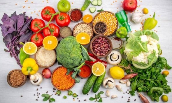 Fibre Deficiency First Sign: क्यों कब्ज नहीं बल्कि जल्दी भूख लगना है सबसे बड़ा संकेत?