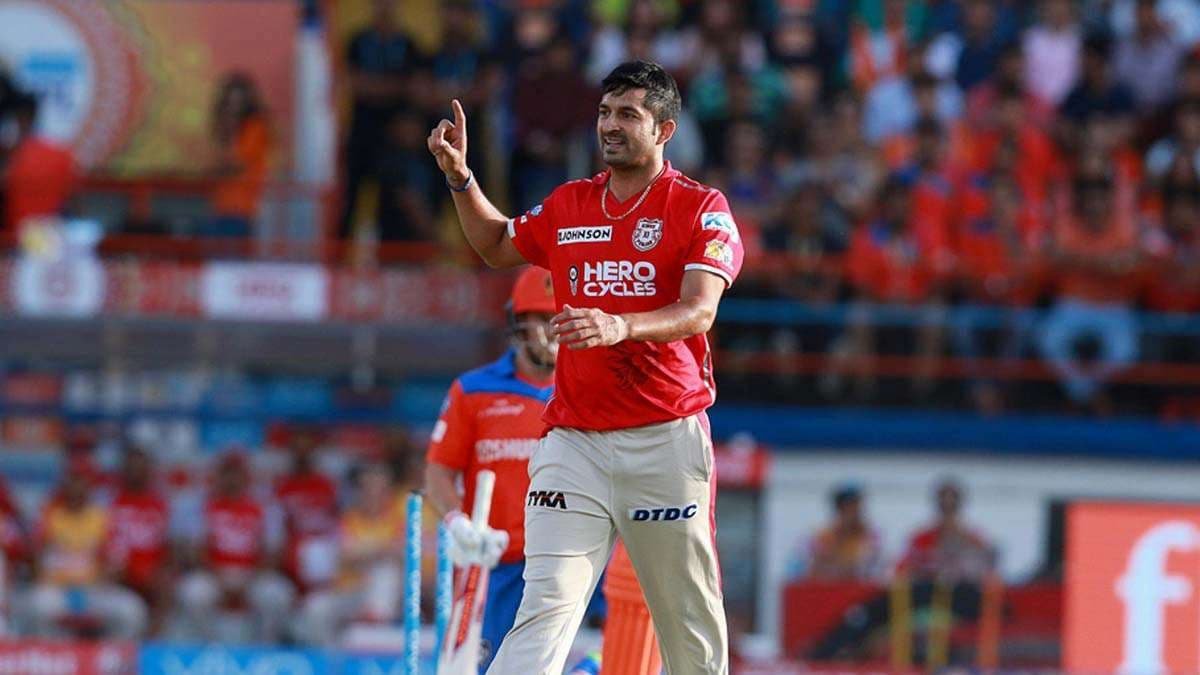 Mohit Sharma Retirement: मोहित शर्मा ने सभी फॉर्मेट से लिया संन्यास, इमोशनल पोस्ट से फैंस हुए भावुक