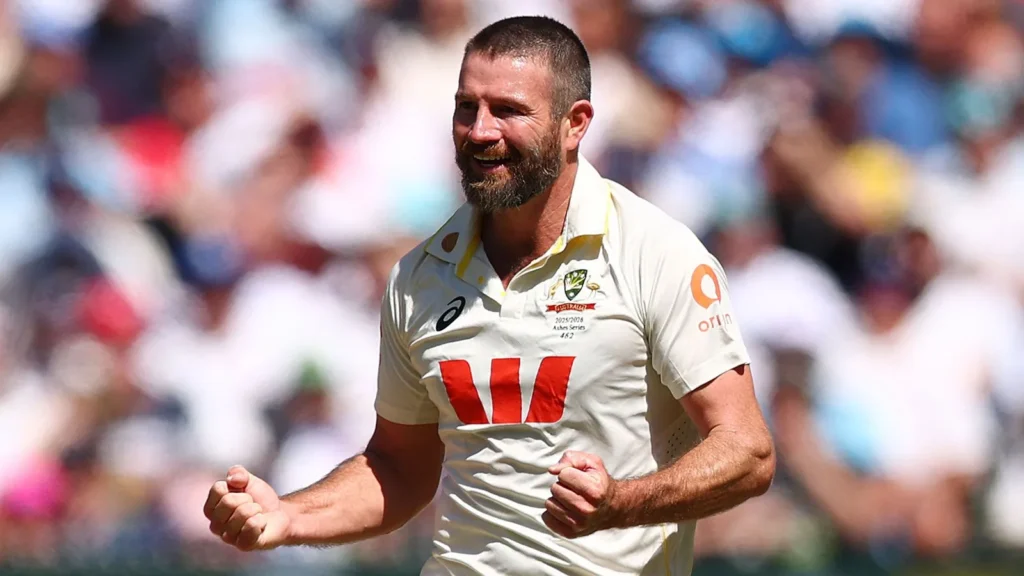 Melbourne Cricket Ground में Boxing Day Ashes Test Day 1 के दौरान गेंदबाज़ों का दबदबा