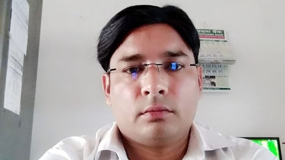 Amroha Murder Case: पूर्व प्रधान की पीट-पीटकर हत्या, कार से कुचलने की कोशिश