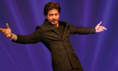 मुंबई में फैन की भावुक गुज़ारिश पर शाहरुख खान का सादगी भरा रिएक्शन