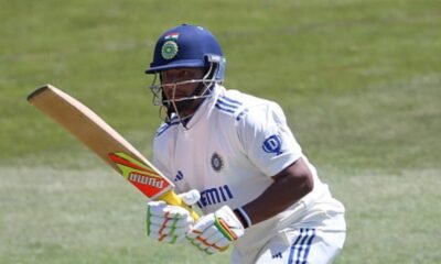 Domestic cricket में रिकॉर्ड तोड़ प्रदर्शन करते Sarfaraz Khan, जिनकी अनदेखी पर फिर उठे सवाल।