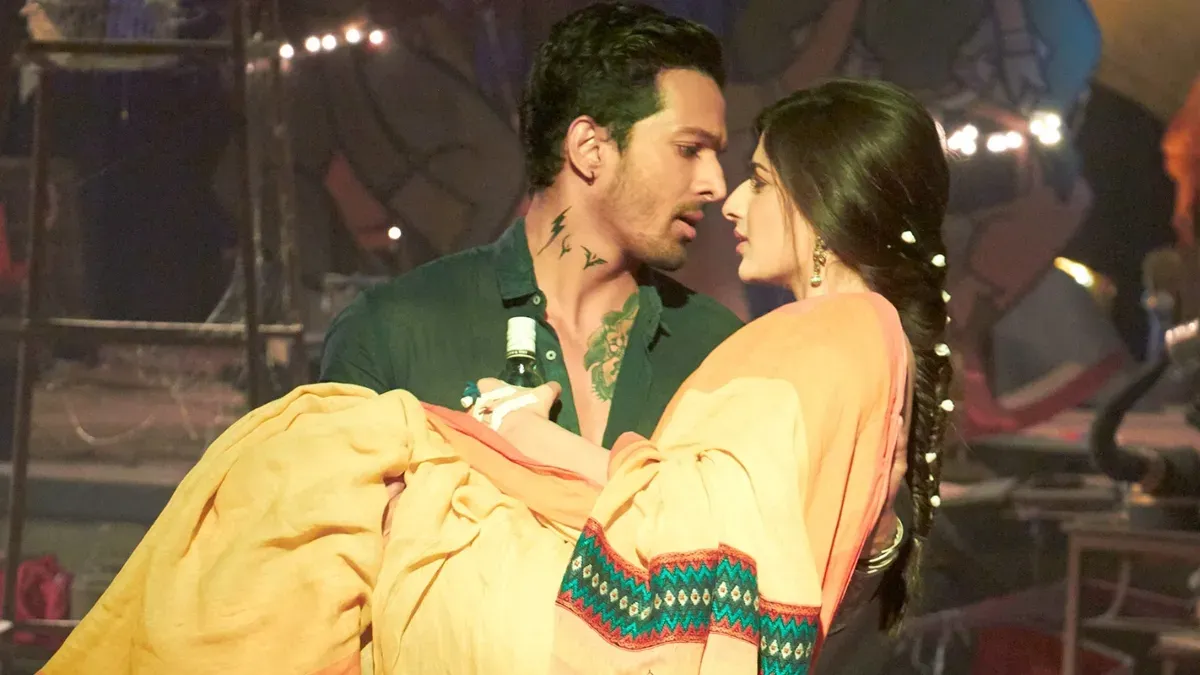 सनम तेरी कसम के 10 साल पूरे होने पर फिल्म के रीबूट की आधिकारिक घोषणा