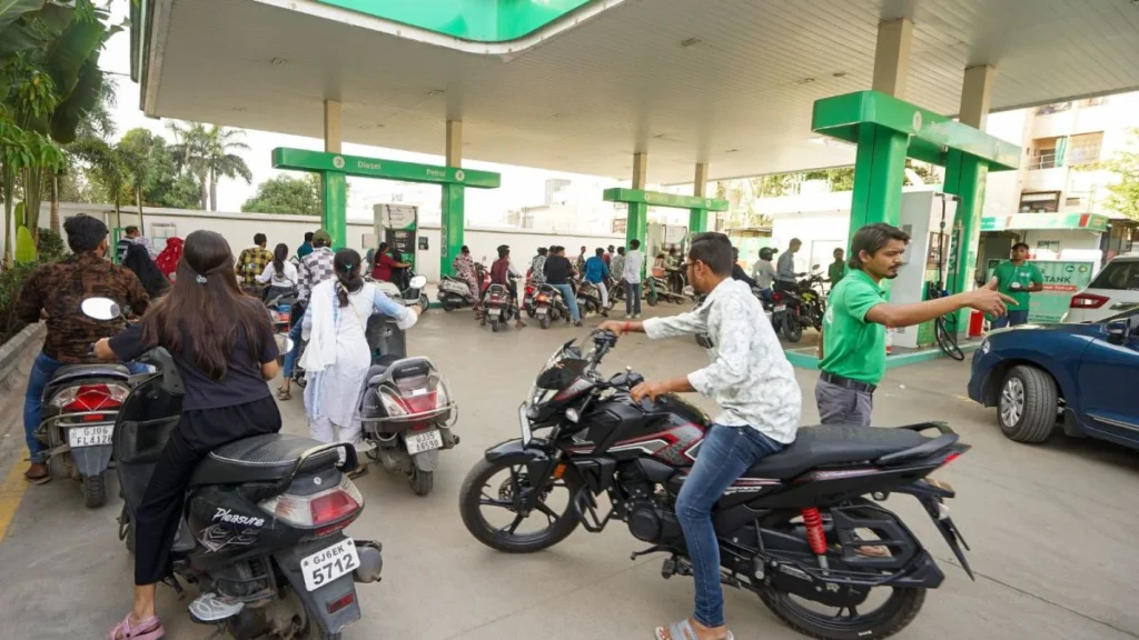 Guajrat fuel shortage