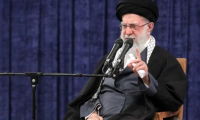 Foreign Secretary Vikram Misri ने Tehran में Iranian Embassy में शोक पुस्तिका पर हस्ताक्षर करते हुए Ayatollah Ali Khamenei की मृत्यु पर India की संवेदनाएँ व्यक्त कीं।