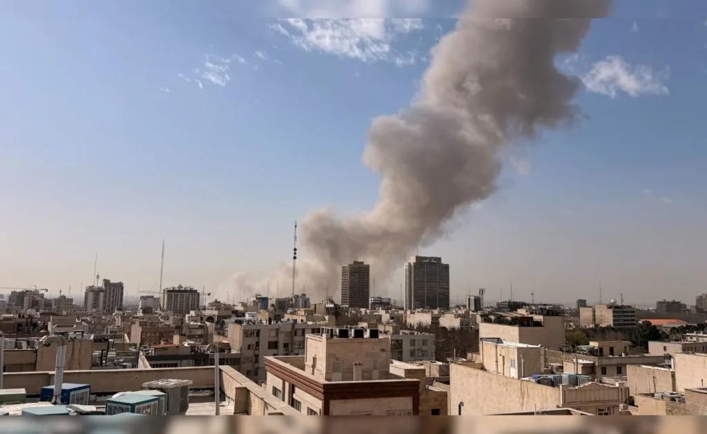 UAE पर 165 मिसाइलें और 541 ड्रोन — 3 की मौत, 58 घायलों में भारतीय भी, ईरान का भयानक हमला | Dainik Diary