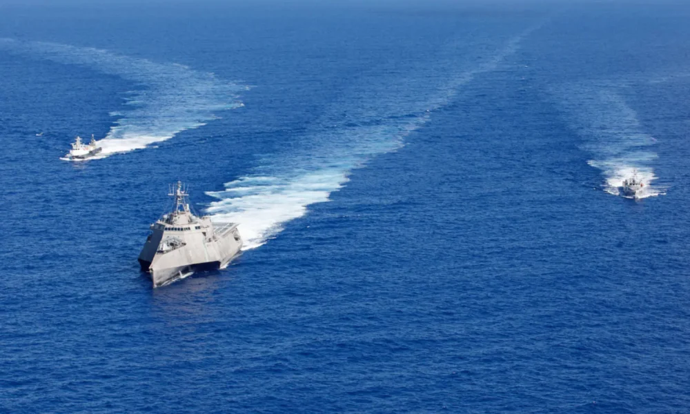 3 ईरानी जहाज़ों की 3 किस्मतें: IRIS Dena डूबा, Lavan भारत में, Bushehr श्रीलंका की कैद में | Dainik Diary