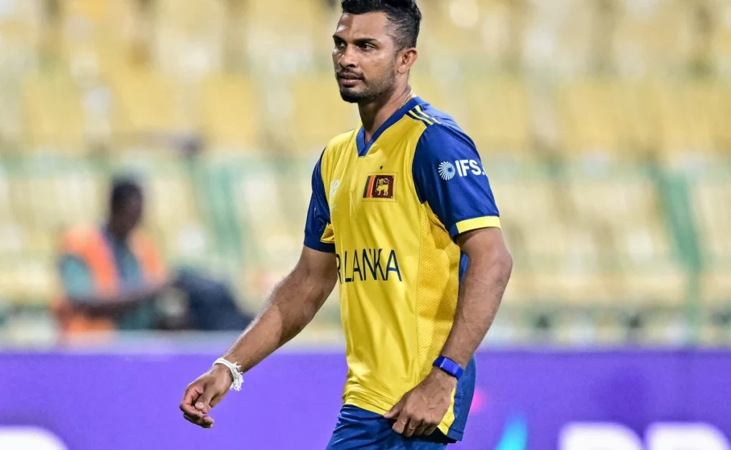 PCB ने Dasun Shanaka पर लगाया 1 साल का PSL Ban, IPL को दी थी PSL पर तरजीह | Dainik Diary