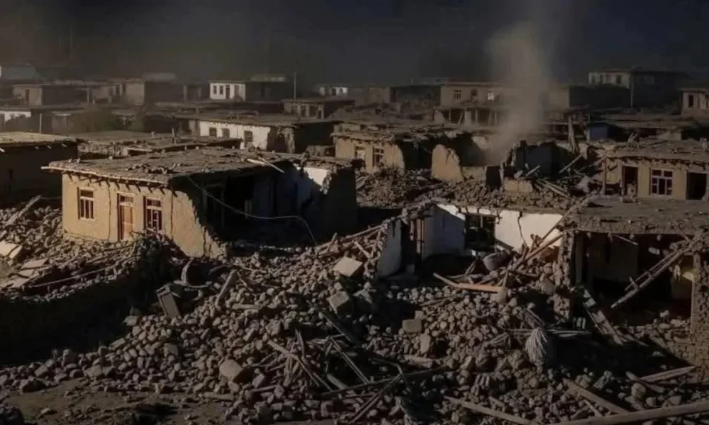 Afghanistan में भूकंप से 8 की मौत — Delhi-NCR में भी काँपी धरती, लोग घरों से भागे