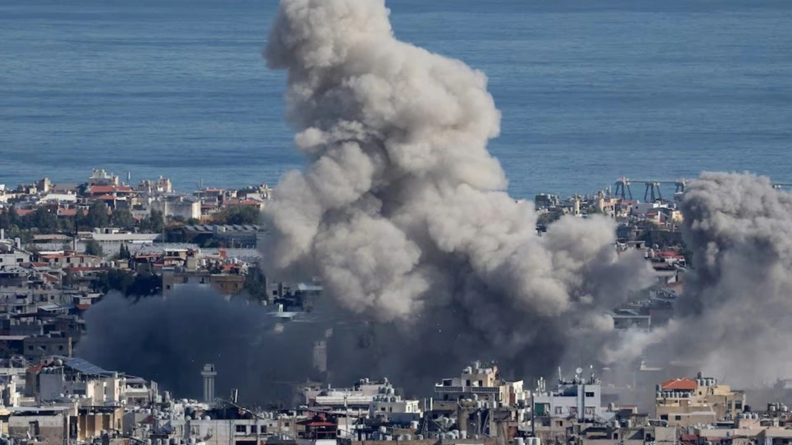 Israel Lebanon Strike: सीजफायर के बाद ईरान का पलटवार, ट्रंप के सामने 3 बड़े विकल्प