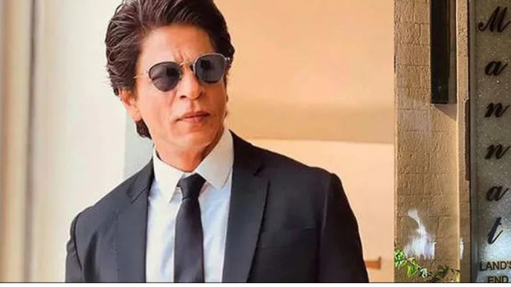 Shah Rukh Khan ने Homeless Fan के लिए Bodyguard को दिया Special Order — Viral Video ने एक बार फिर जीता Internet का दिल | Dainik Diary