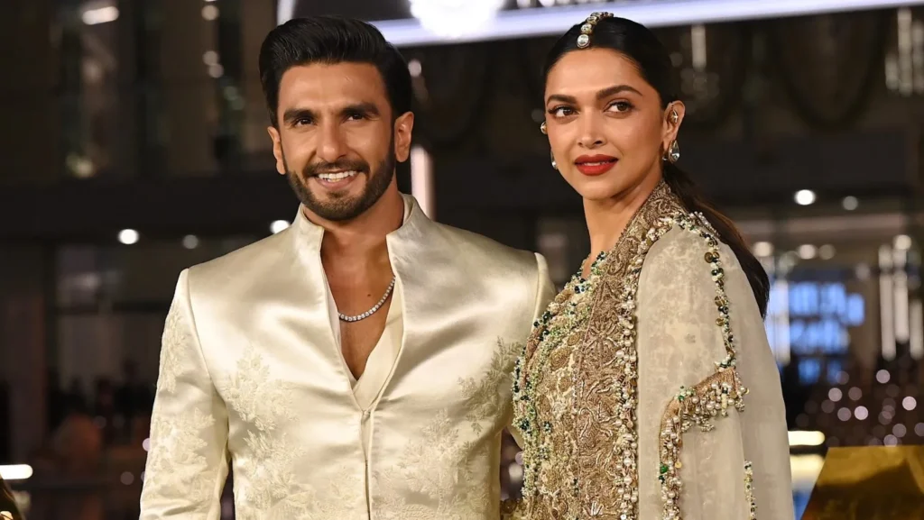Ranveer Singh को Deepika का Kiss और Nashe Si Chadh Gayi पर Dance — Throwback Video Viral, Fans बोले "So In Love" | Dainik Diary