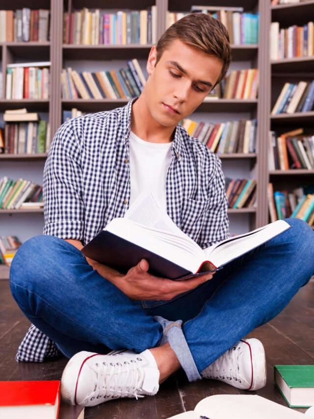 क्या आप जानते हैं किताब पढ़ने के ये 5 चौंकाने वाले फायदे?