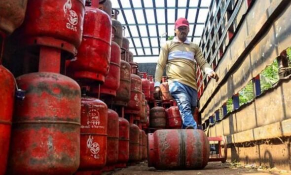 LPG Crisis in India: Rising Gas Prices Threaten Access to Healthy Diet