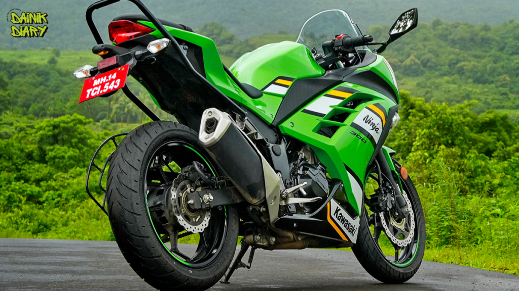 Upgrading from the Kawasaki Ninja 300? These 3 sports bikes offer a serious performance boost 32 Best Sports Bikes to Upgrade from Kawasaki Ninja 300 | Daytona 660, Ninja 650 & GSX-8R
