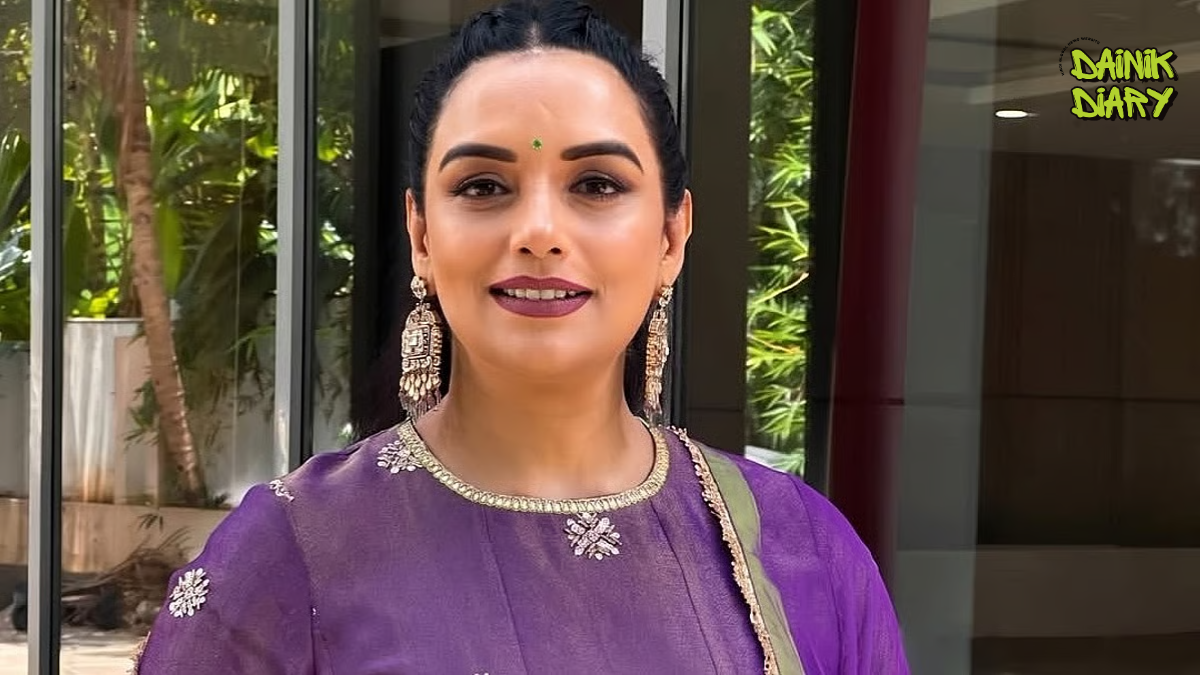 Shwetha Menon refuses to step down as AMMA president, questions legality of new committee