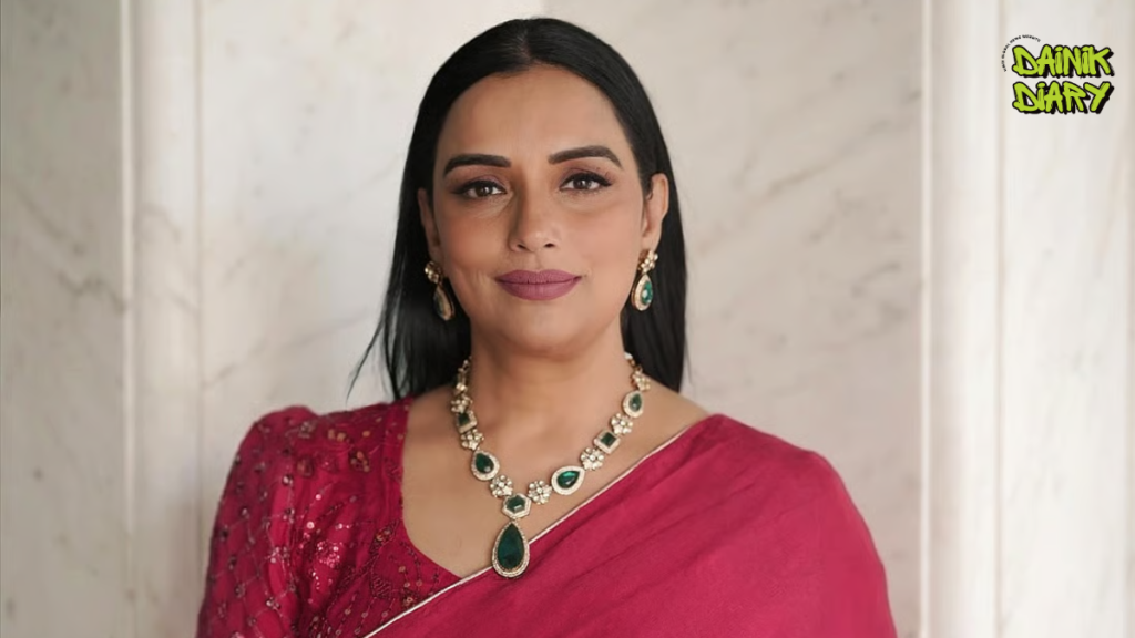 ‘I will not step down’: Shwetha Menon challenges AMMA’s ad hoc panel, questions its legality 32 Shwetha Menon refuses to step down as AMMA president, questions legality of new committee