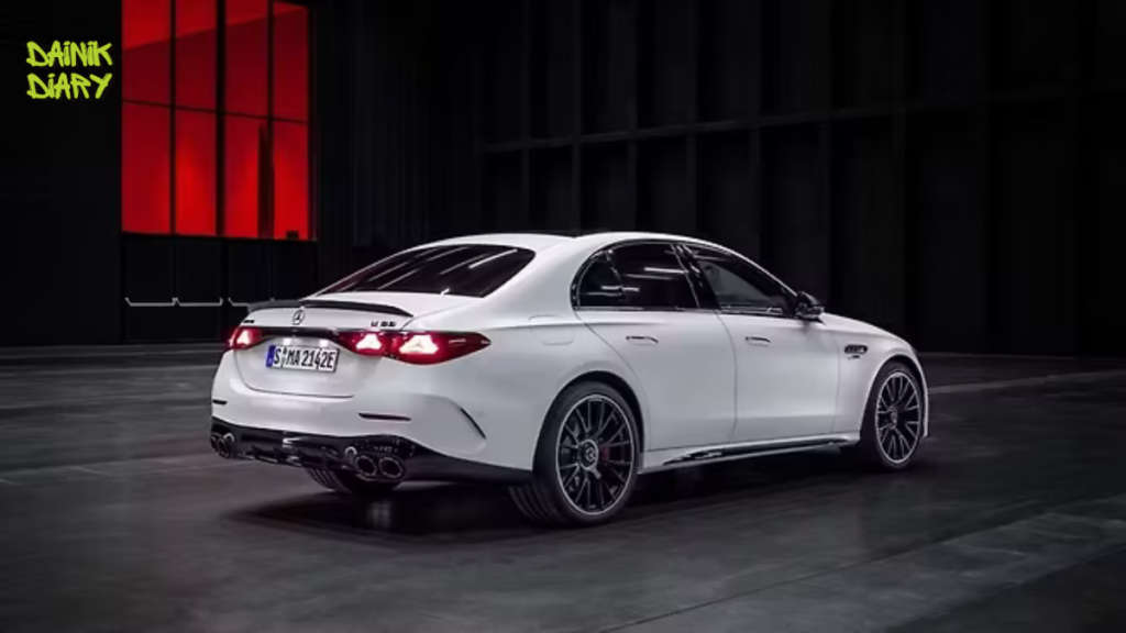 Mercedes-AMG E53 Hybrid launches in India tomorrow: 612 hp performance sedan, 100 km EV range… here's what to expect 31 Mercedes-AMG E53 PHEV India Launch: Expected Price, Features, Specifications and Performance