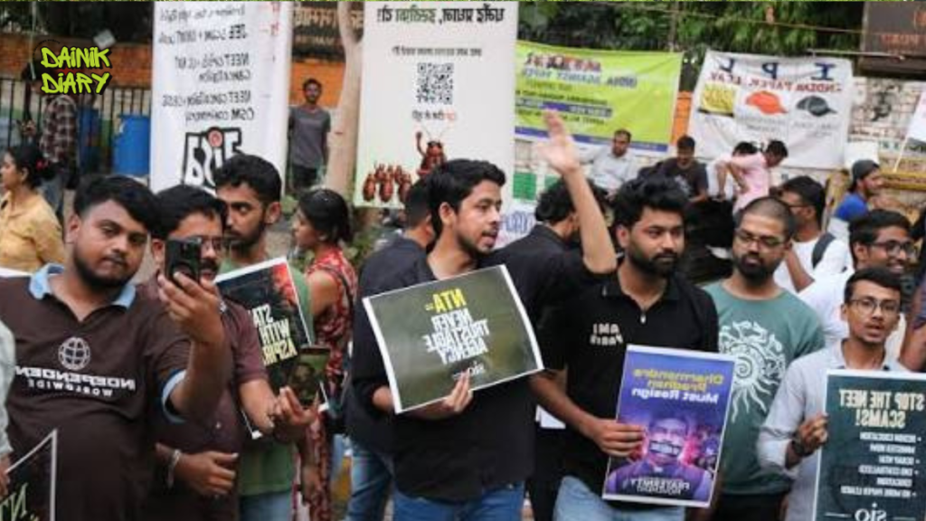 Delhi University Warns Students Against Jantar Mantar Protests Amid NEET-UG 2026 Paper Leak Row