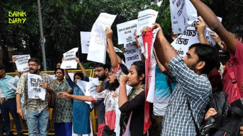 "‘Students Are the Future of India’: Varun Dhawan Backs Youth Protest, Urges Focus to Stay on the Real Issue…" 31 Varun Dhawan Supports Student Protests, Urges Government to Hear Students' Concerns | Dainik Diary