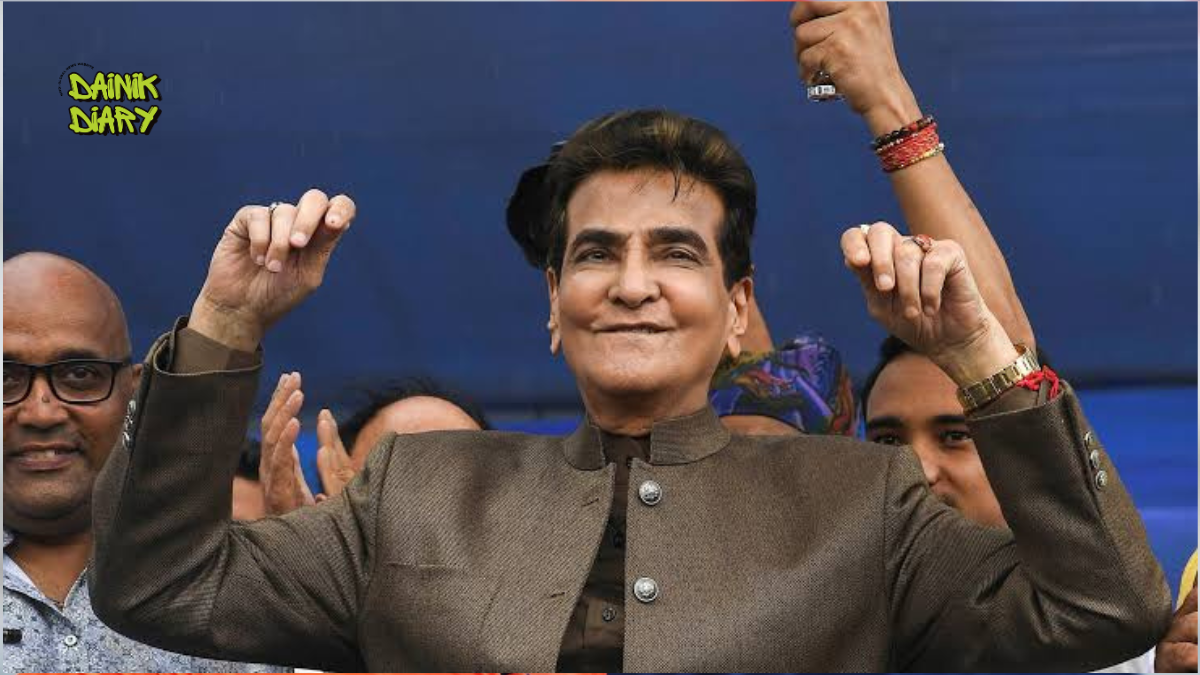 Jeetendra, Ekta Kapoor and Tusshar Kapoor's newly acquired ₹6.5 crore luxury apartment in Pune features premium interiors, panoramic city views and a sprawling 5,000 sq ft layout.