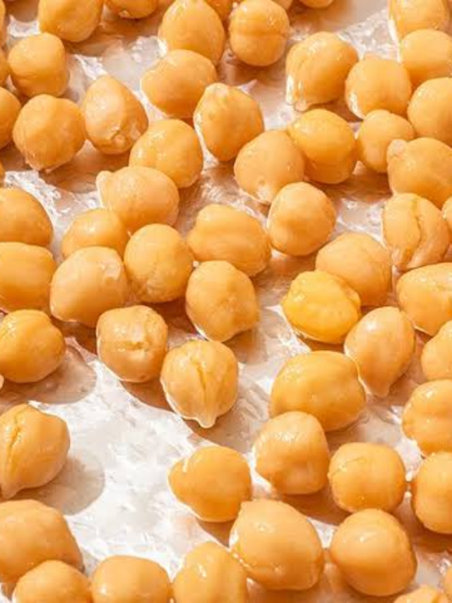 Eat Black Chickpeas Daily and See These Amazing Changes in Your Body